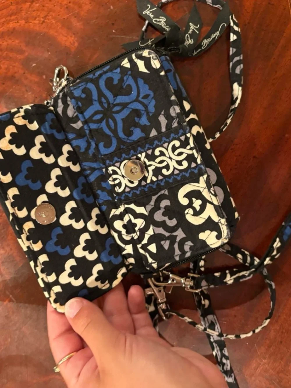 Vera Bradley compact fabric